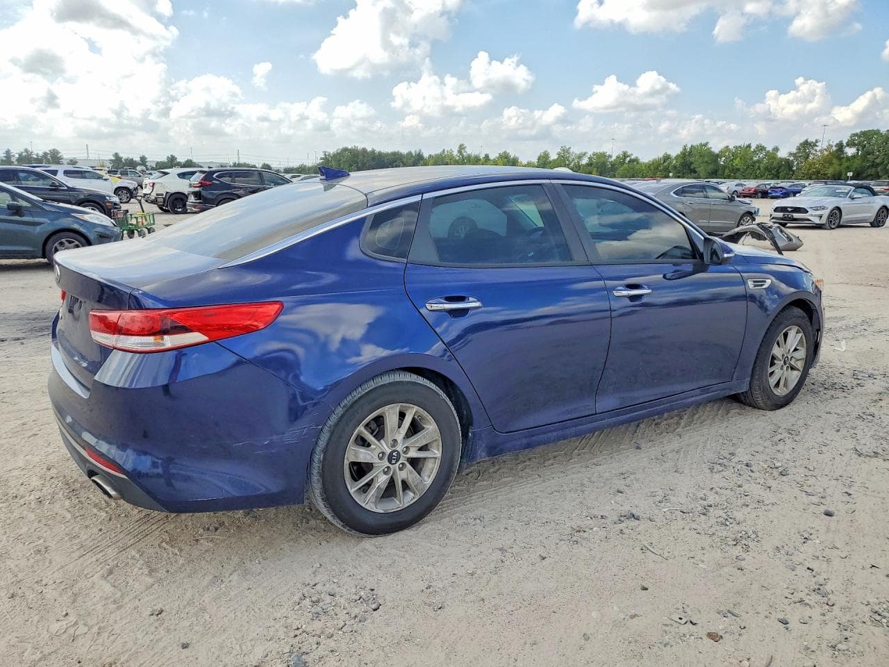 2017 Kia Optima Lx - foto 3