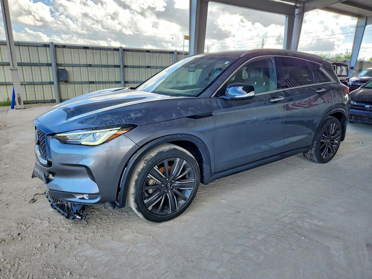 Infiniti QX50 2022 z USA