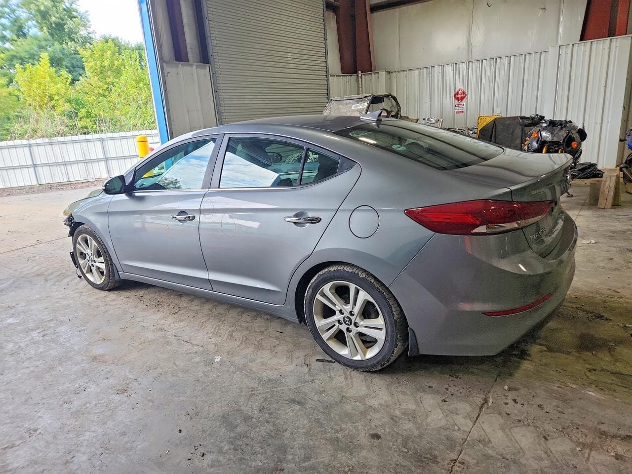 2017 Hyundai Elantra Limited - foto 2