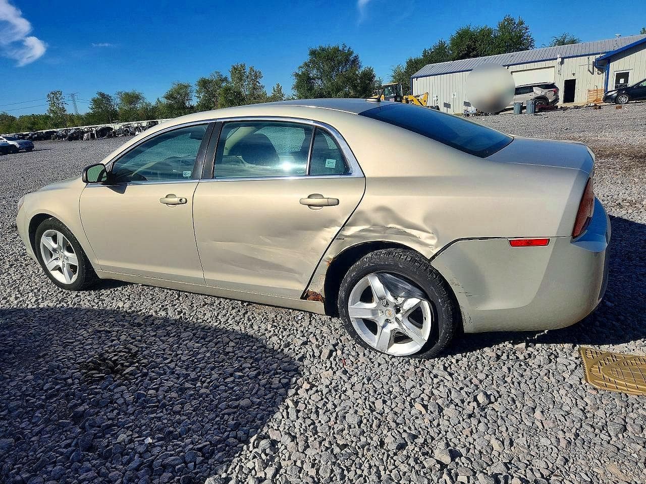 2011 Chevrolet Malibu Ls - foto 2