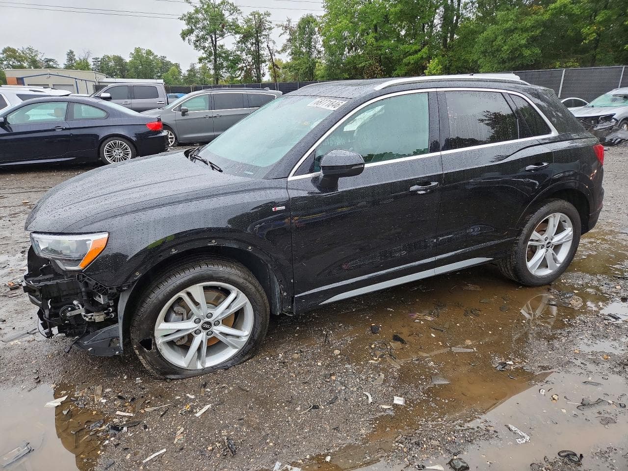Audi Q3 2021 z USA