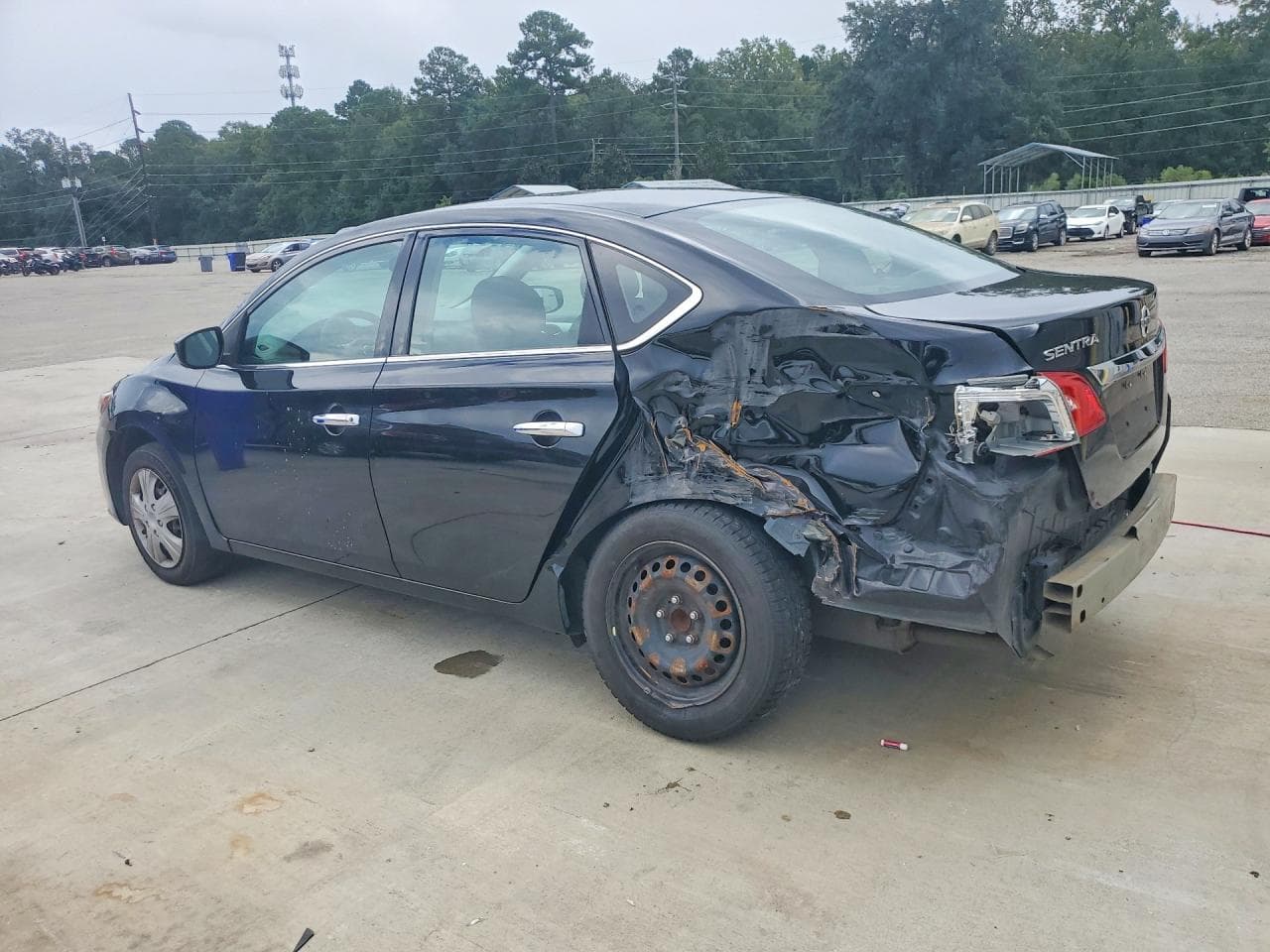 2019 Nissan Sentra S - foto 2