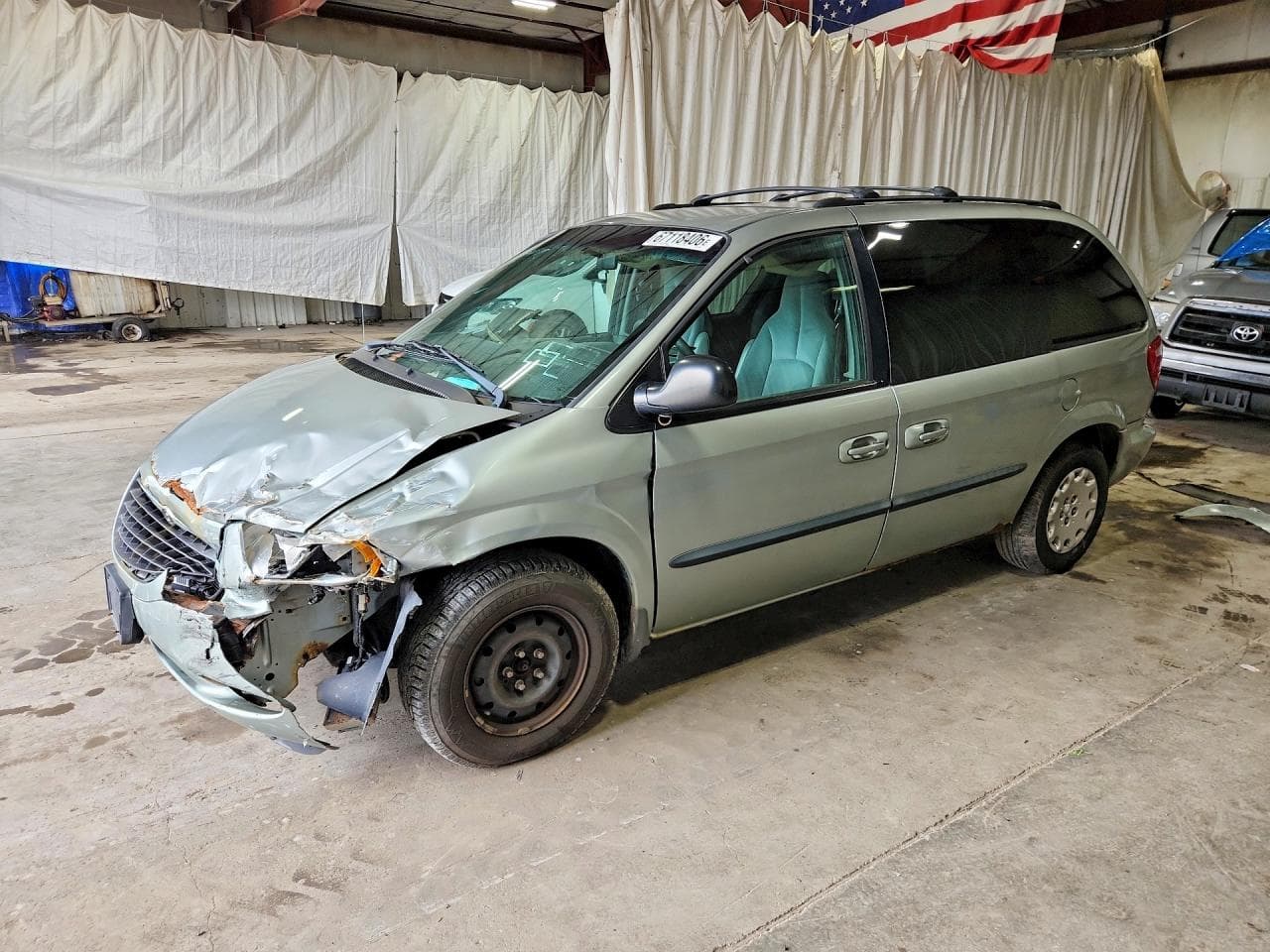 Chrysler Voyager 2004 z USA