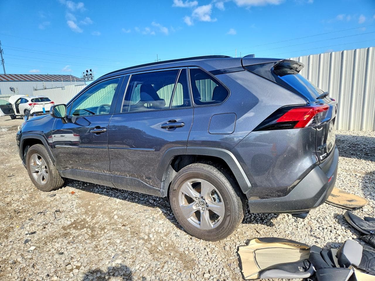 2025 Toyota Rav4 Hybrid Xle - foto 2