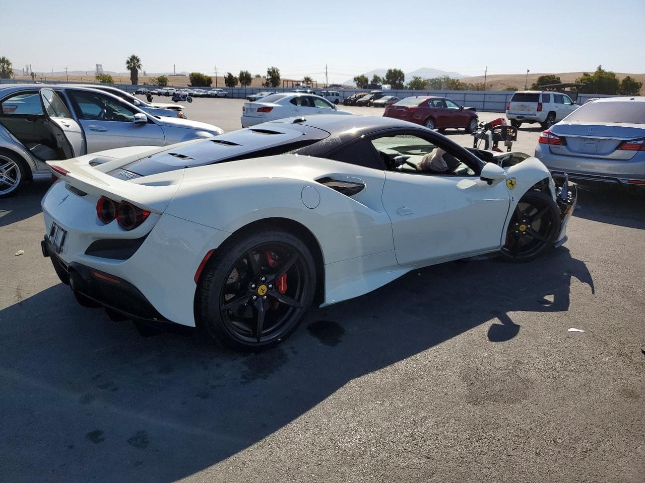 2022 Ferrari F8 Tributo - foto 3