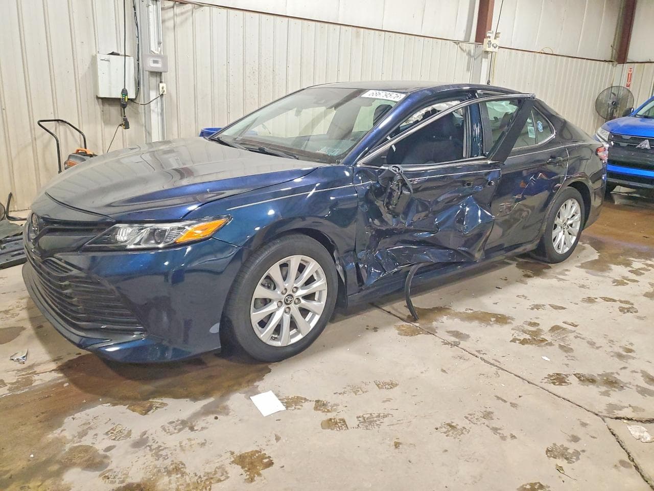 2018 Toyota Camry Deluxe