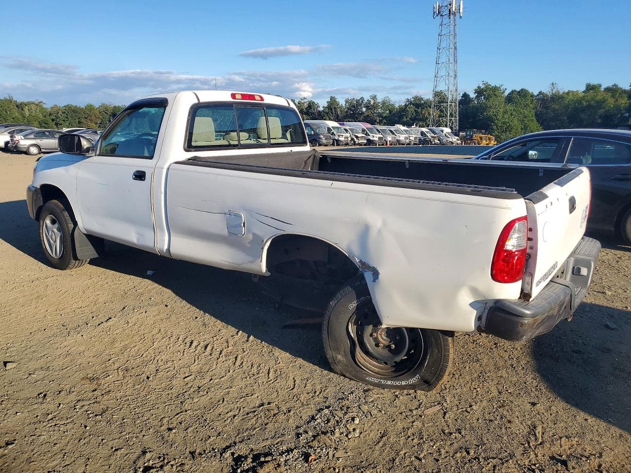 2005 Toyota Tundra Base - foto 2