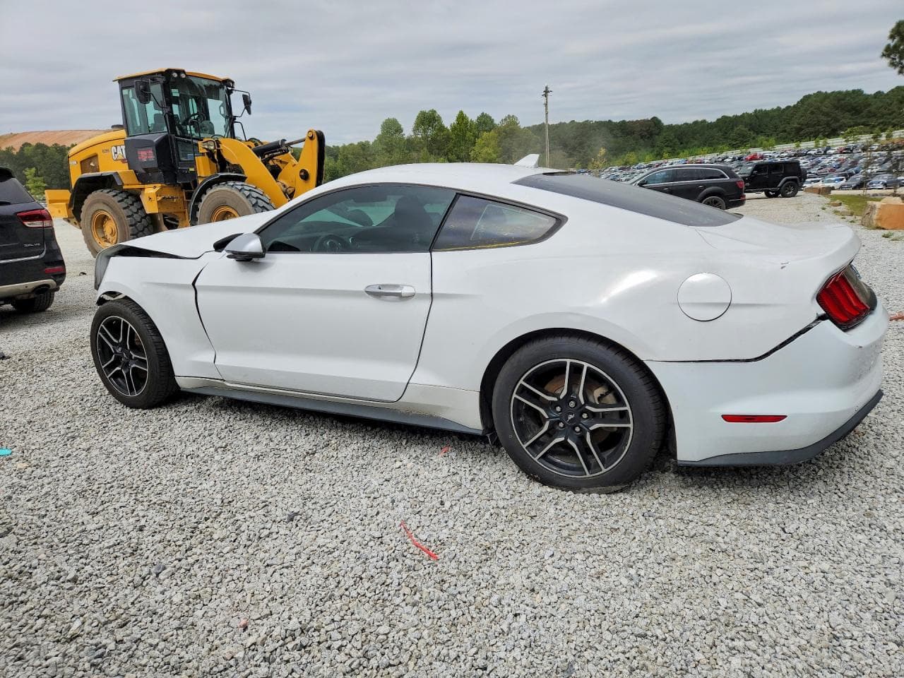 2021 Ford Mustang - foto 2