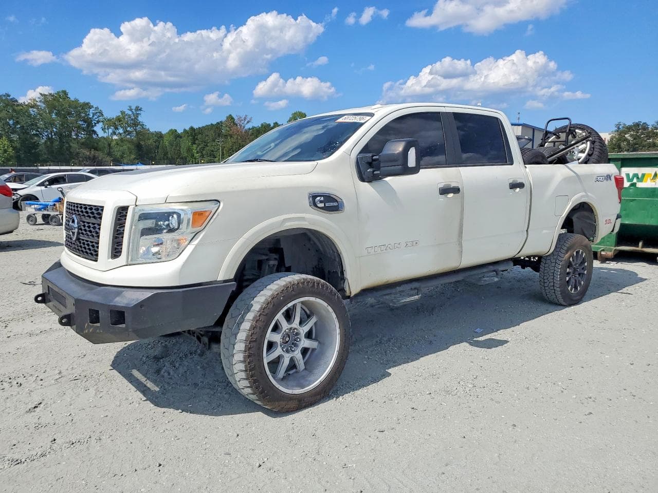 Nissan Titan 2017 z USA