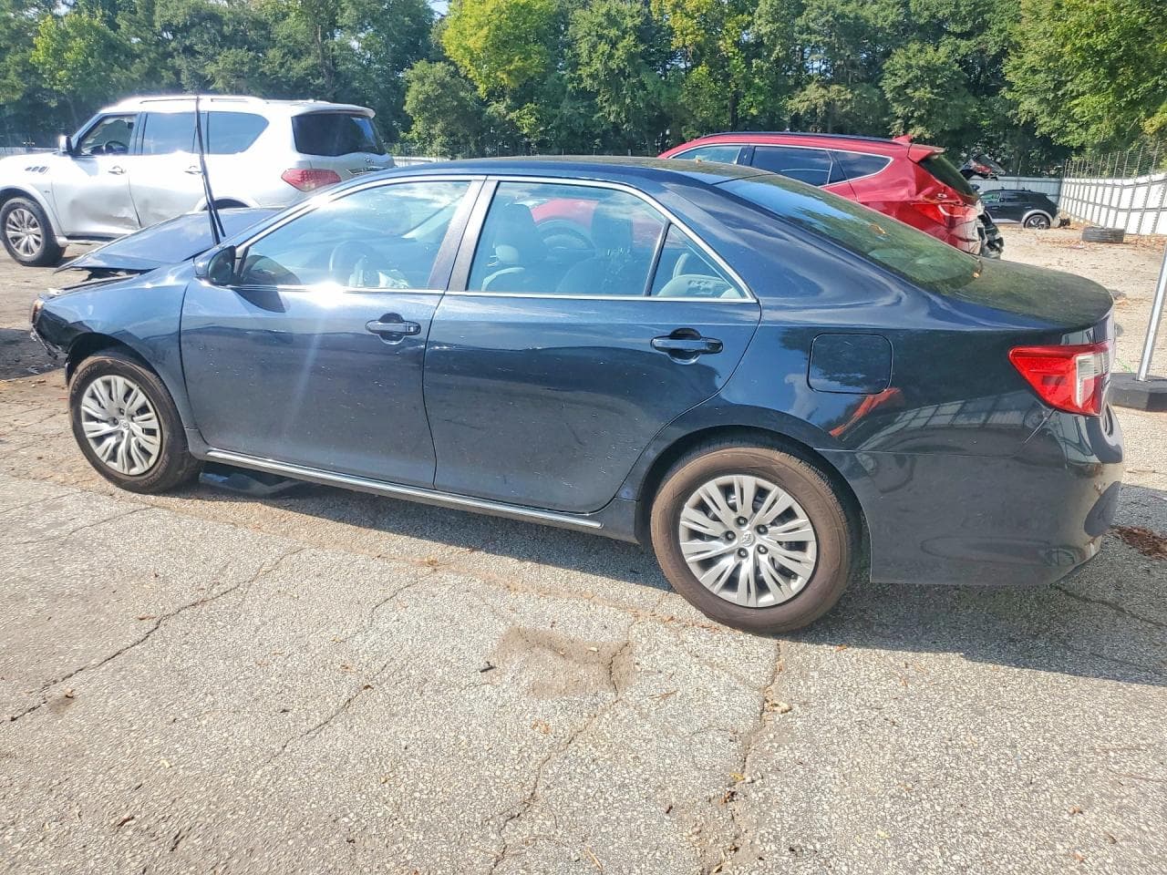 2012 Toyota Camry Le - foto 2