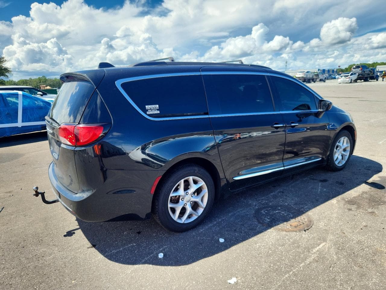 2017 Chrysler Pacifica Touring L - foto 3
