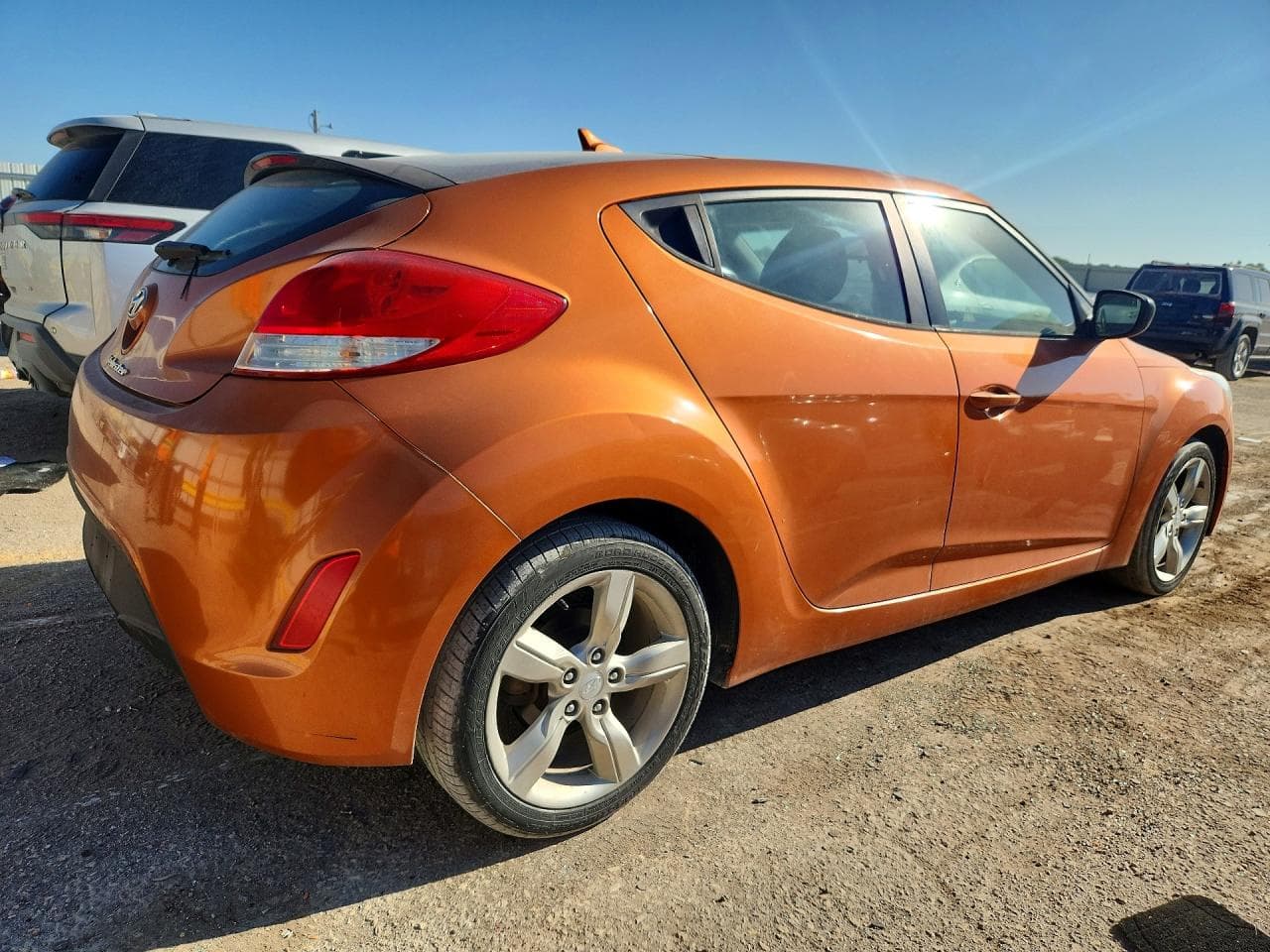 2014 Hyundai Veloster Base - foto 3