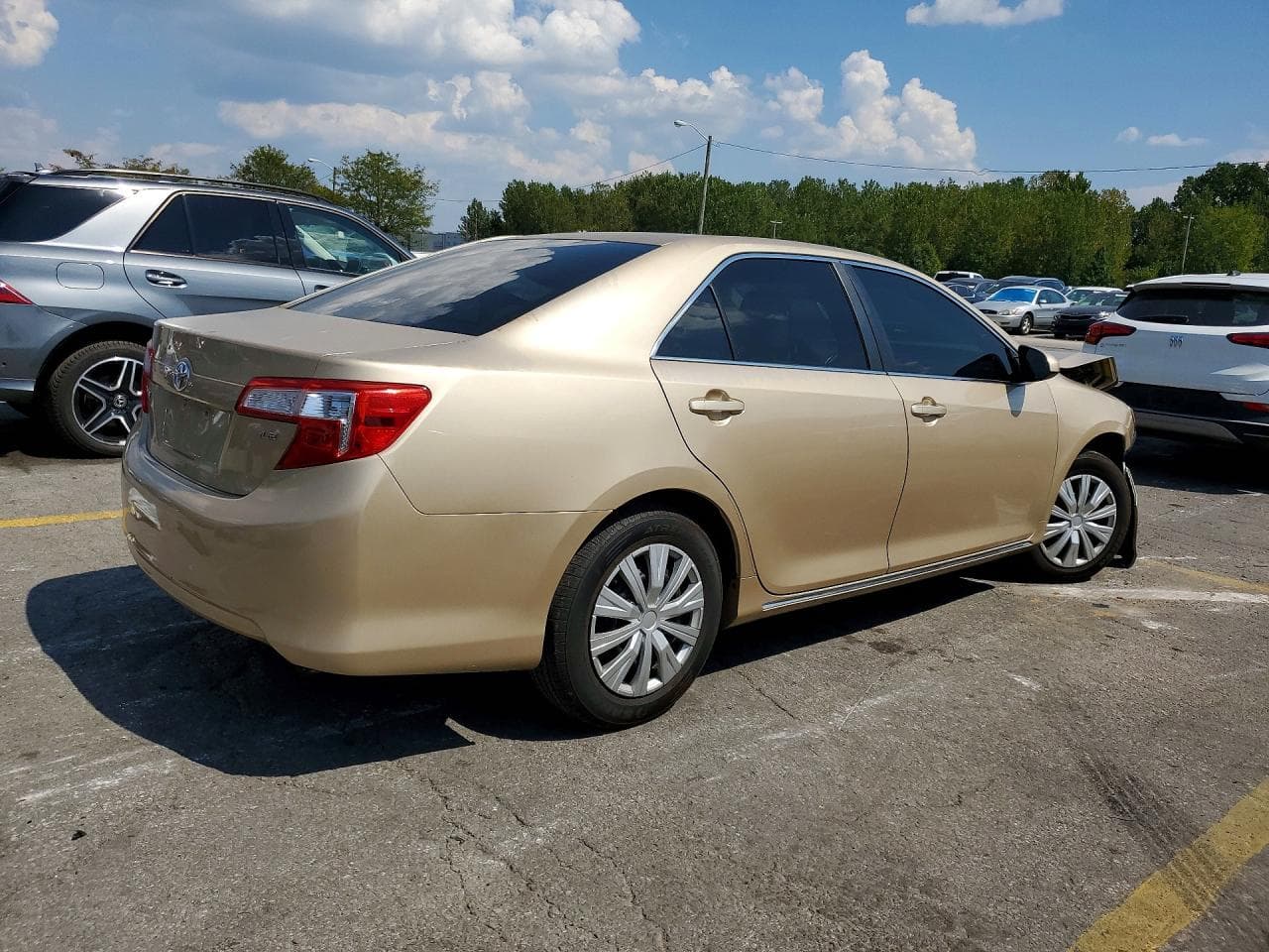 2012 Toyota Camry - foto 3