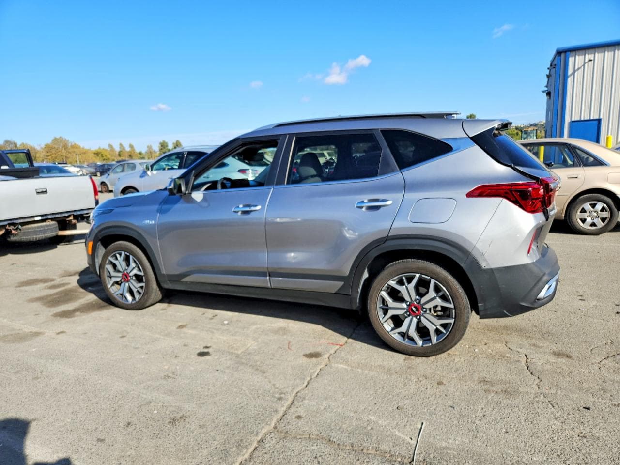 2023 Kia Seltos Sx - foto 2