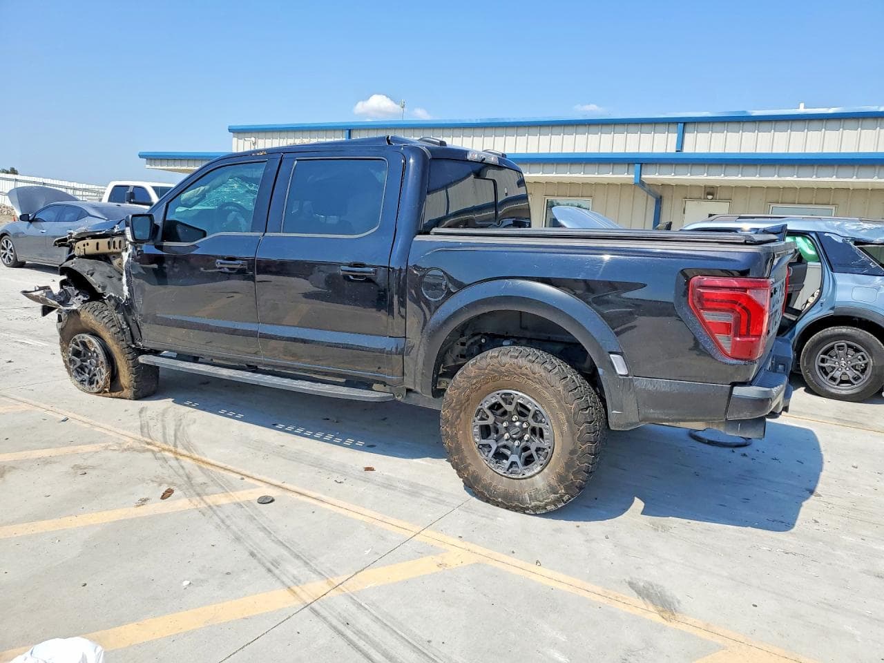 2025 Ford F150 Raptor - foto 2