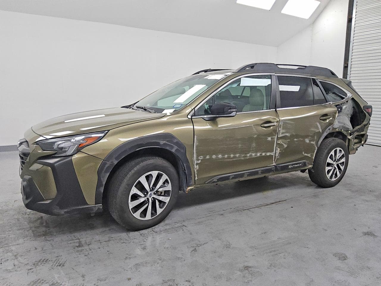 Subaru Outback 2025 z USA