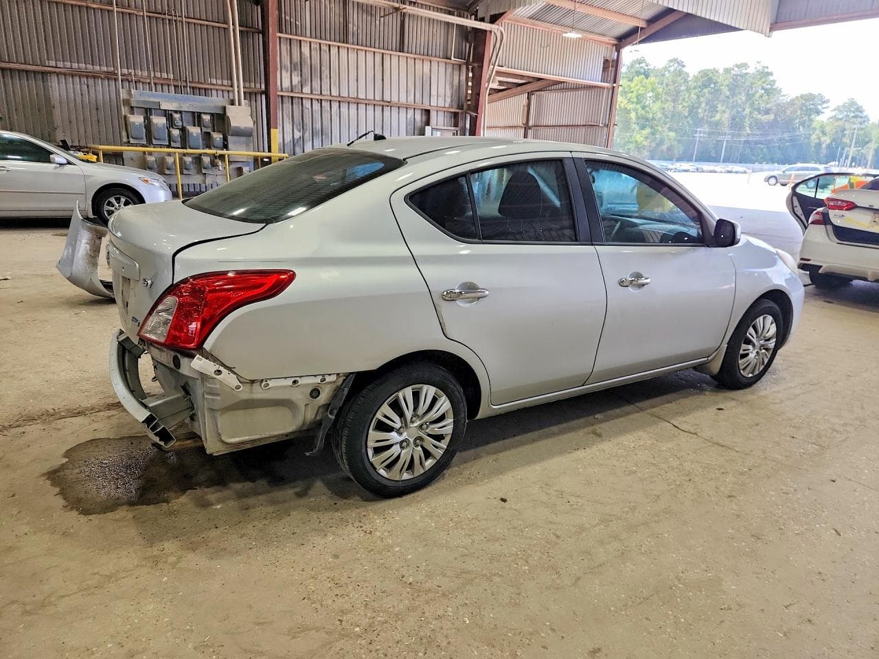 2012 Nissan Versa 1.6 S - foto 3