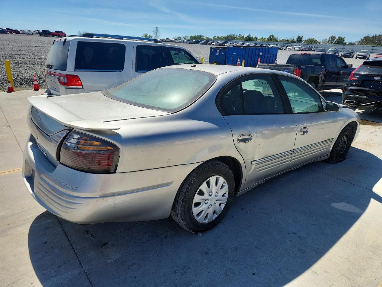 2005 Pontiac Bonneville Se - foto 3