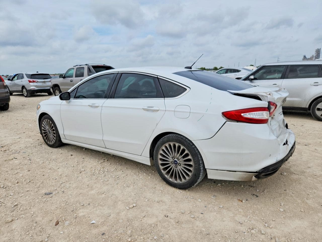 2015 Ford Fusion Titanium - foto 2