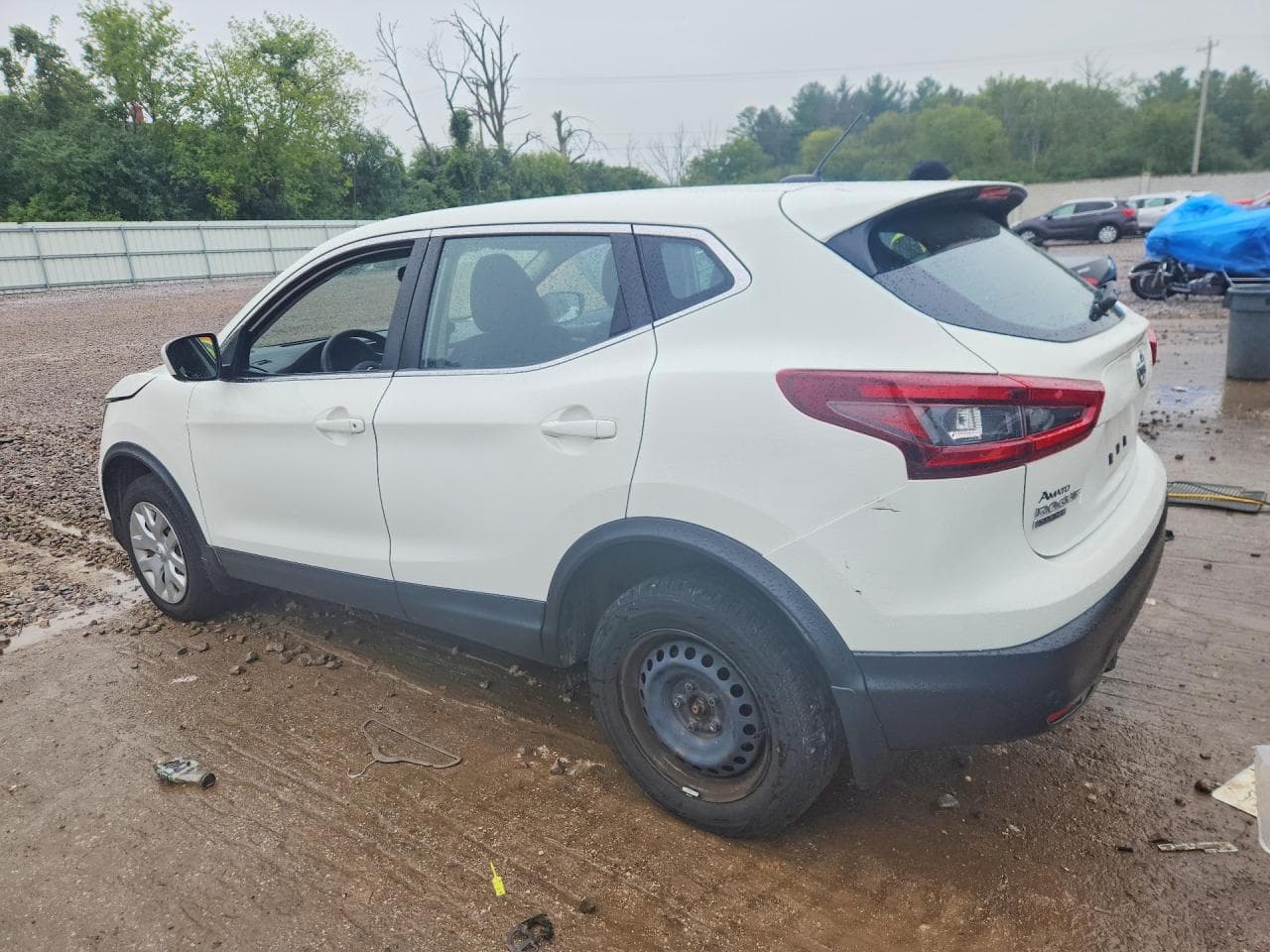 2020 Nissan Rogue Sport S - foto 2