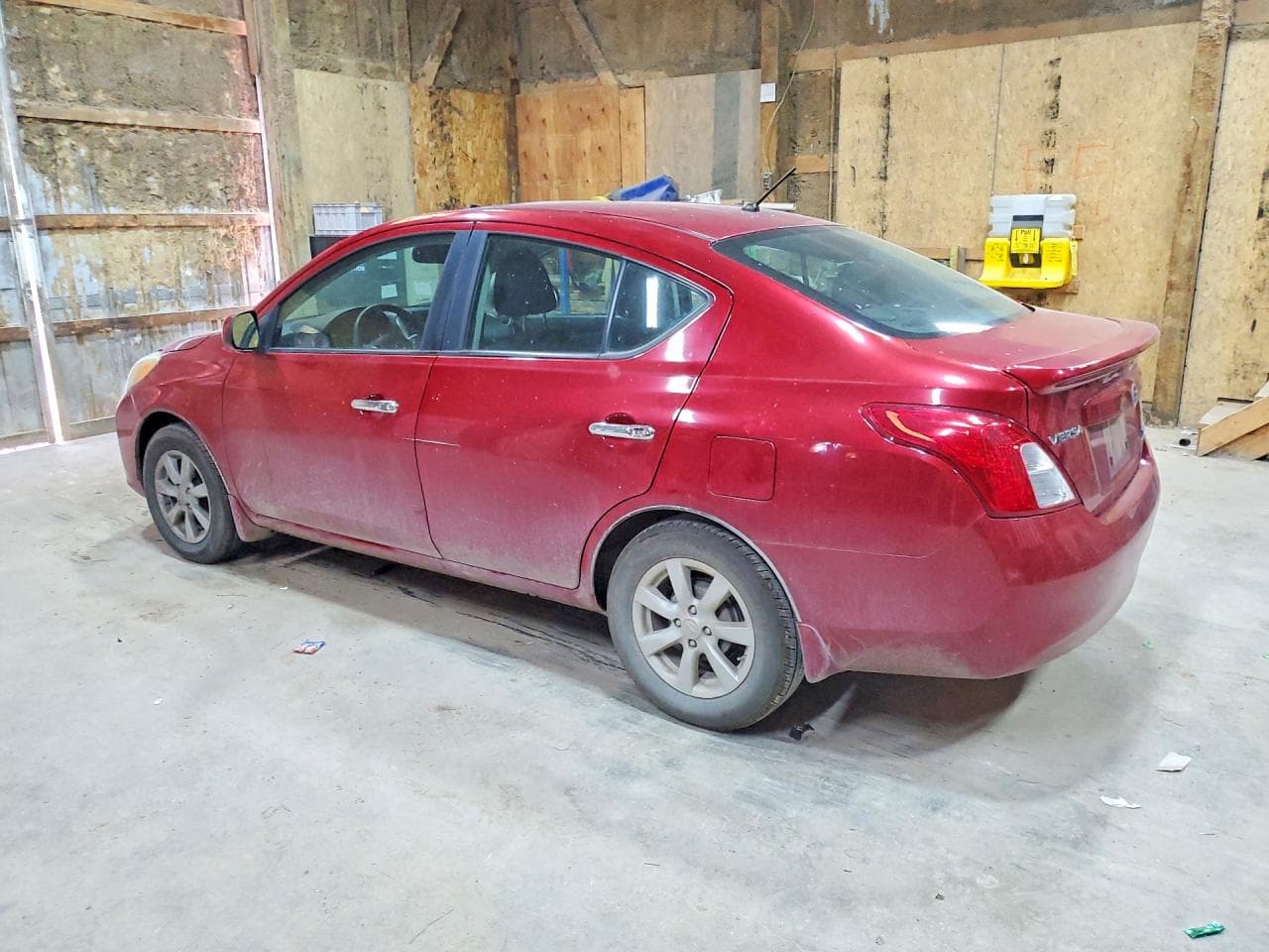 2012 Nissan Versa 1.6 S - foto 2
