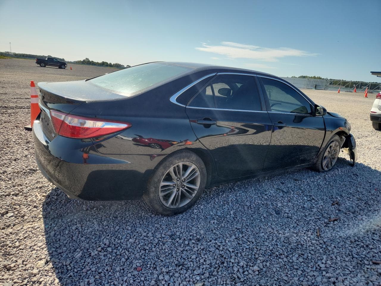2017 Toyota Camry Se - foto 3