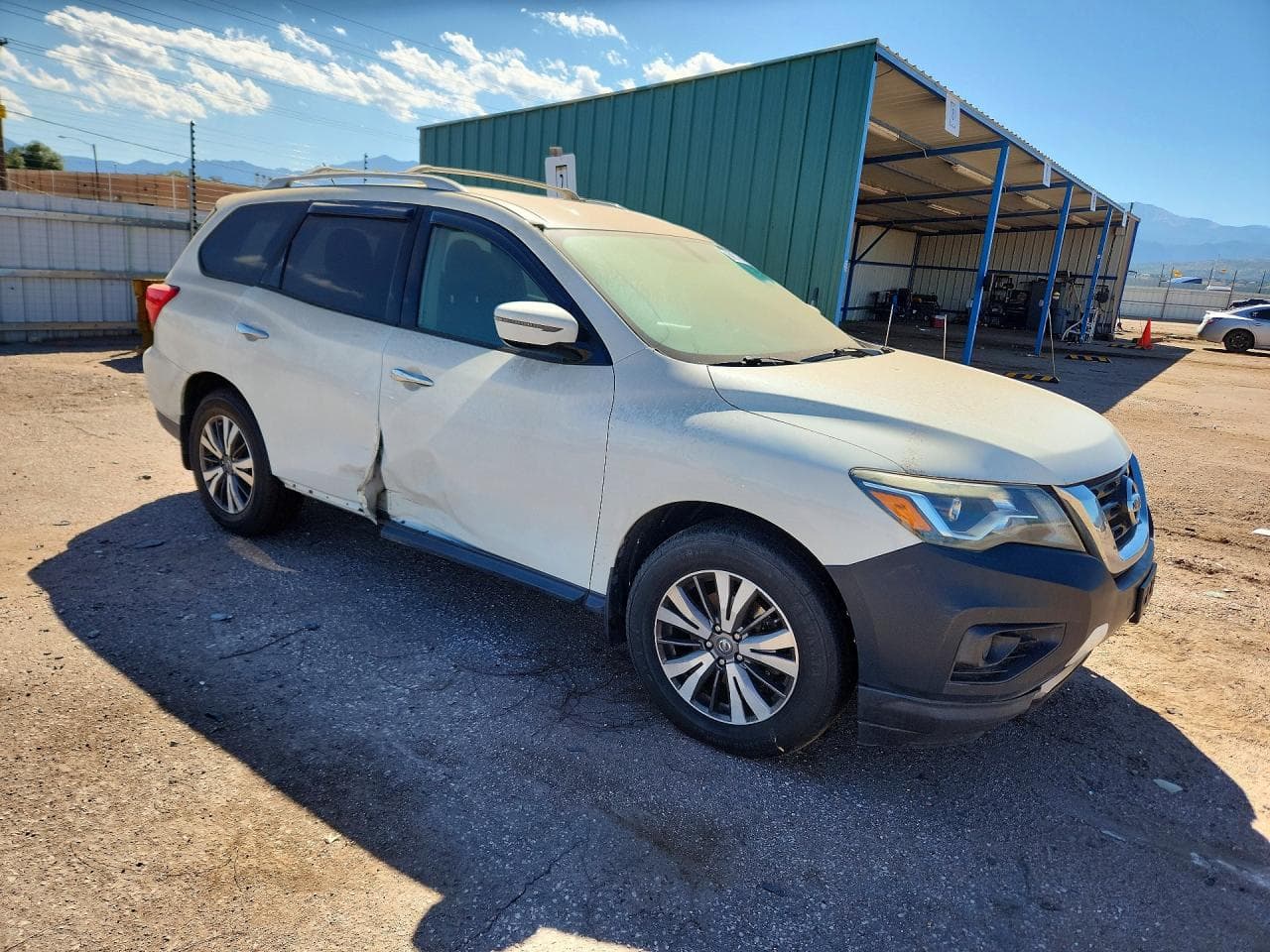 2017 Nissan Pathfinder S - foto 4