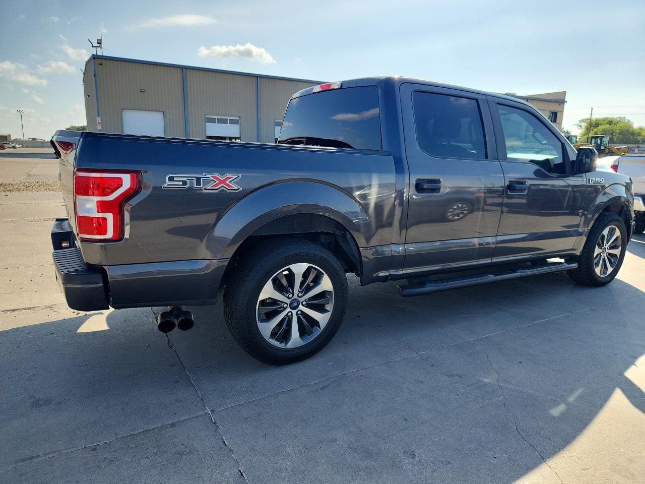 2020 Ford F150 Supercrew - foto 3