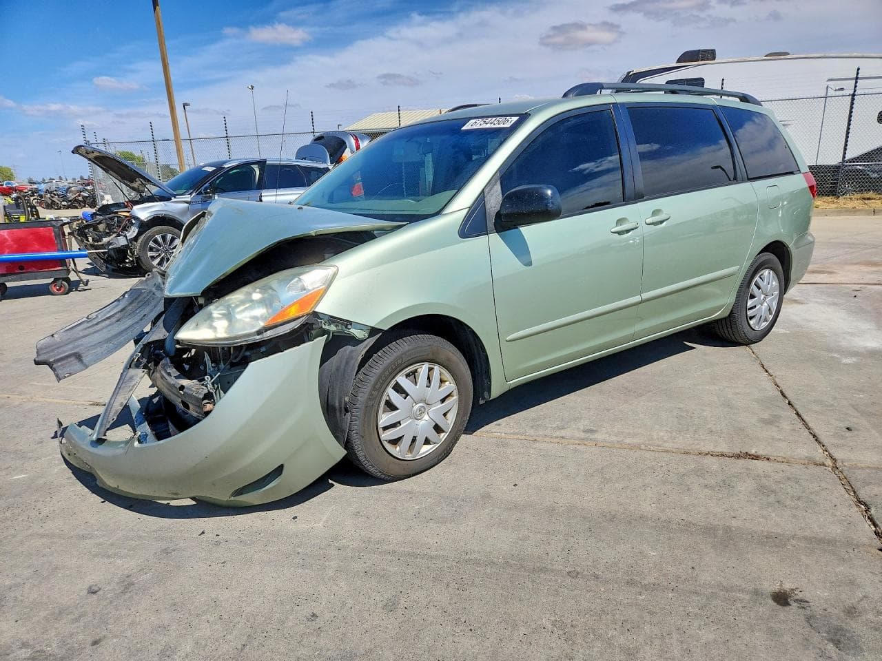 2006 Toyota Sienna Le 8 Passenger