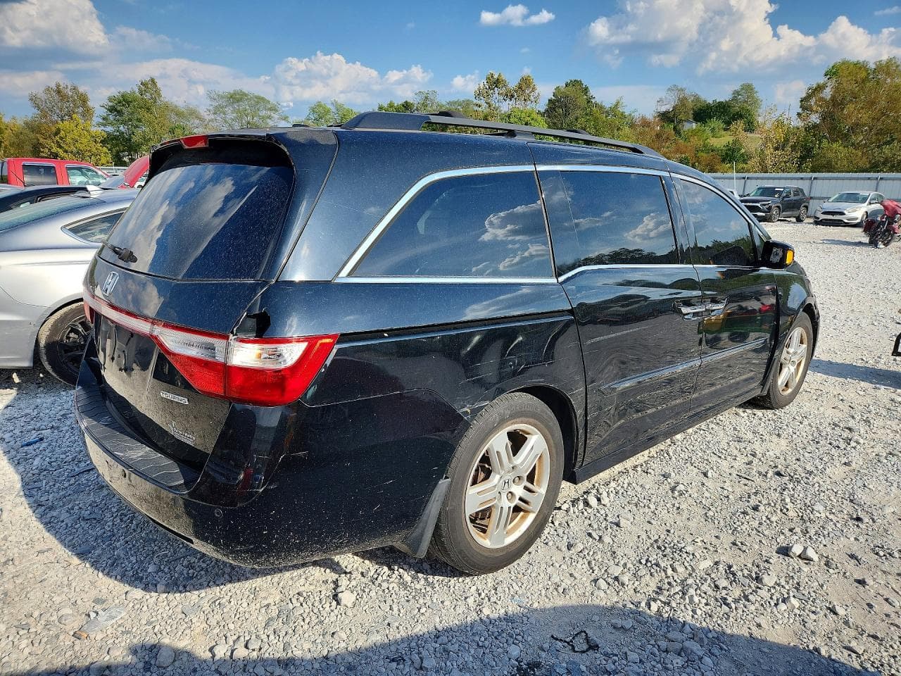 2011 Honda Odyssey Touring - foto 3