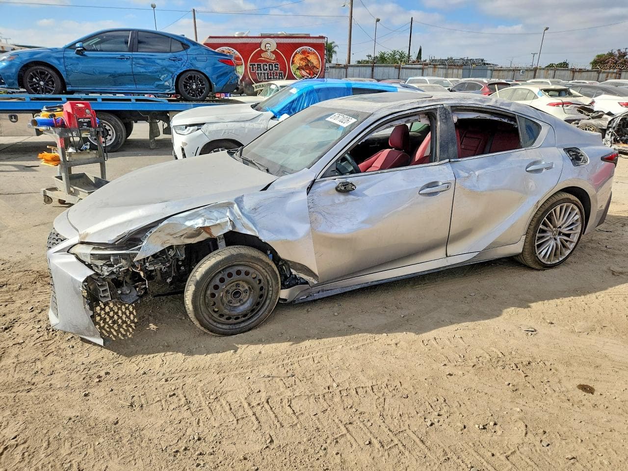 Lexus IS 2023 z USA