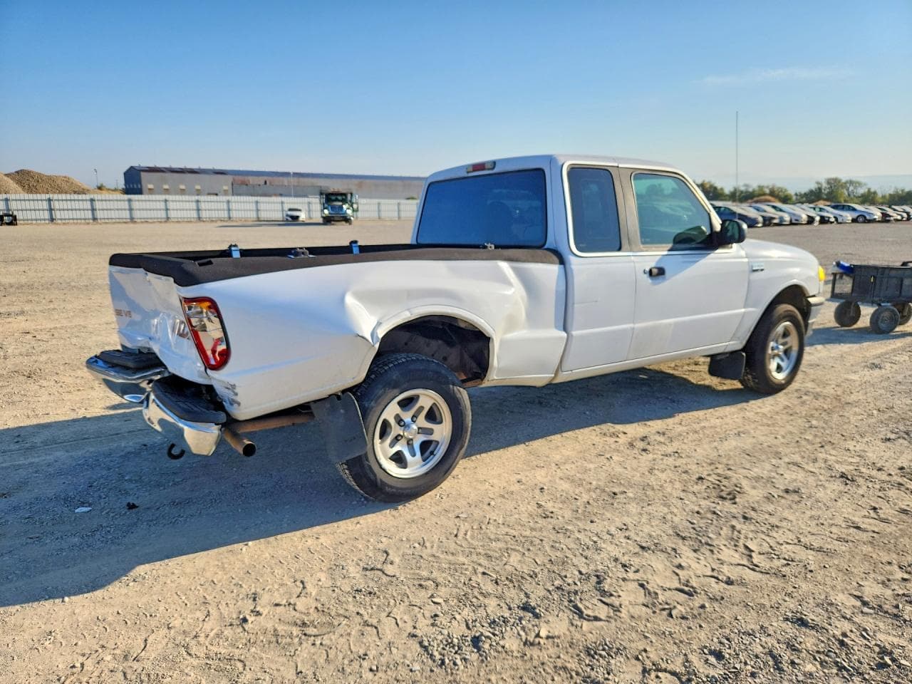 1999 Mazda B3000 Cab Plus - foto 3