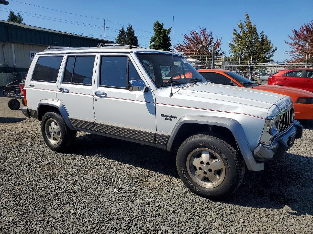 1991 Jeep Cherokee Laredo - foto 4