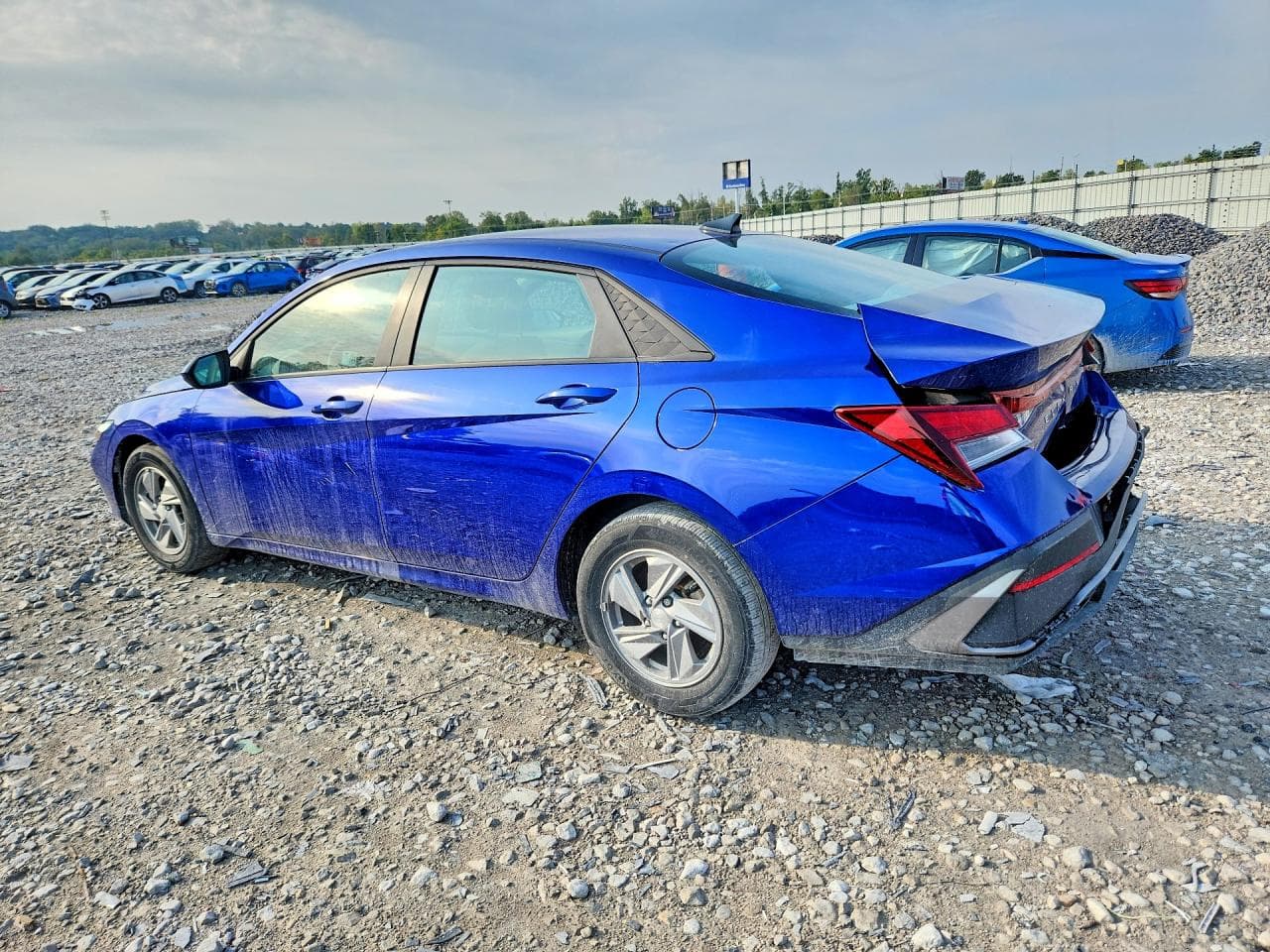 2024 Hyundai Elantra Se - foto 2