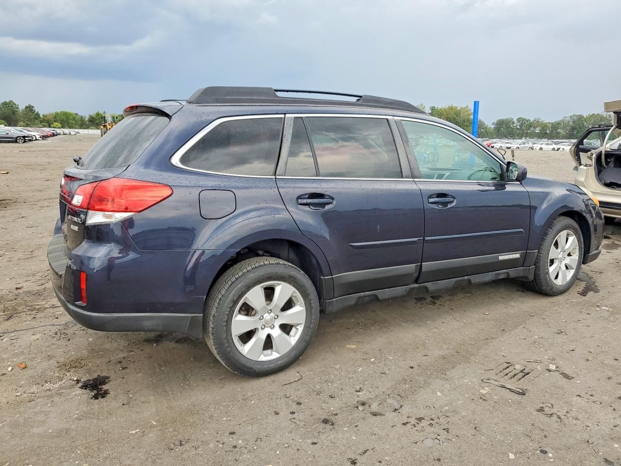 2012 Subaru Outback - foto 3