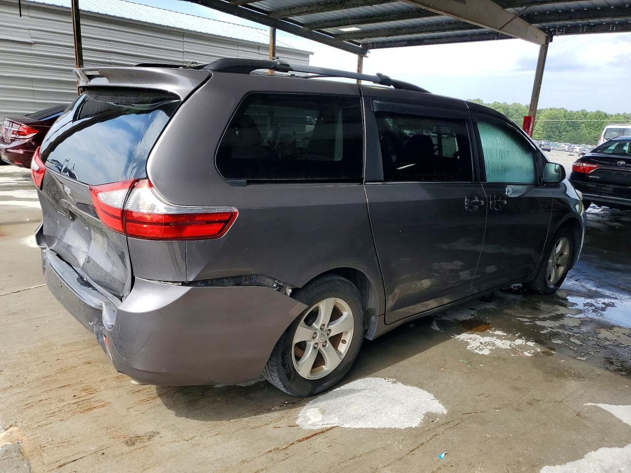 2015 Toyota Sienna Le - foto 3