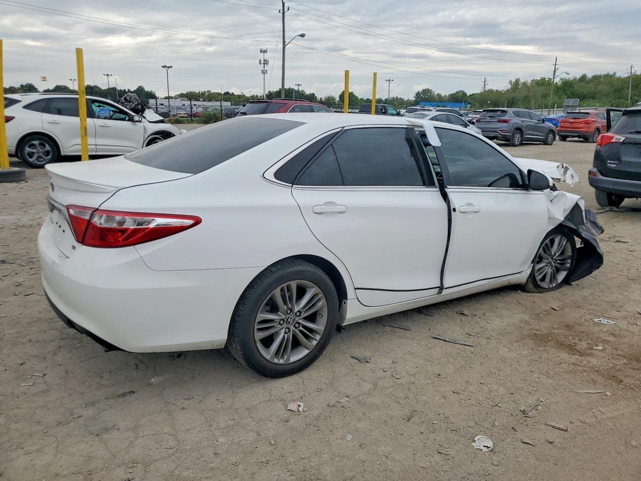 2016 Toyota Camry Se - foto 3