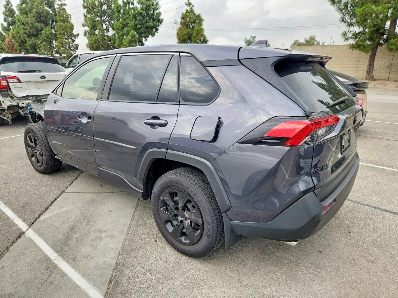 2025 Toyota Rav4 Le - foto 2