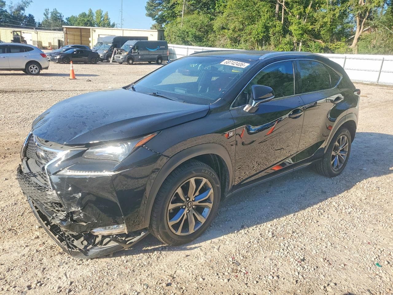 Lexus NX 2017 z USA