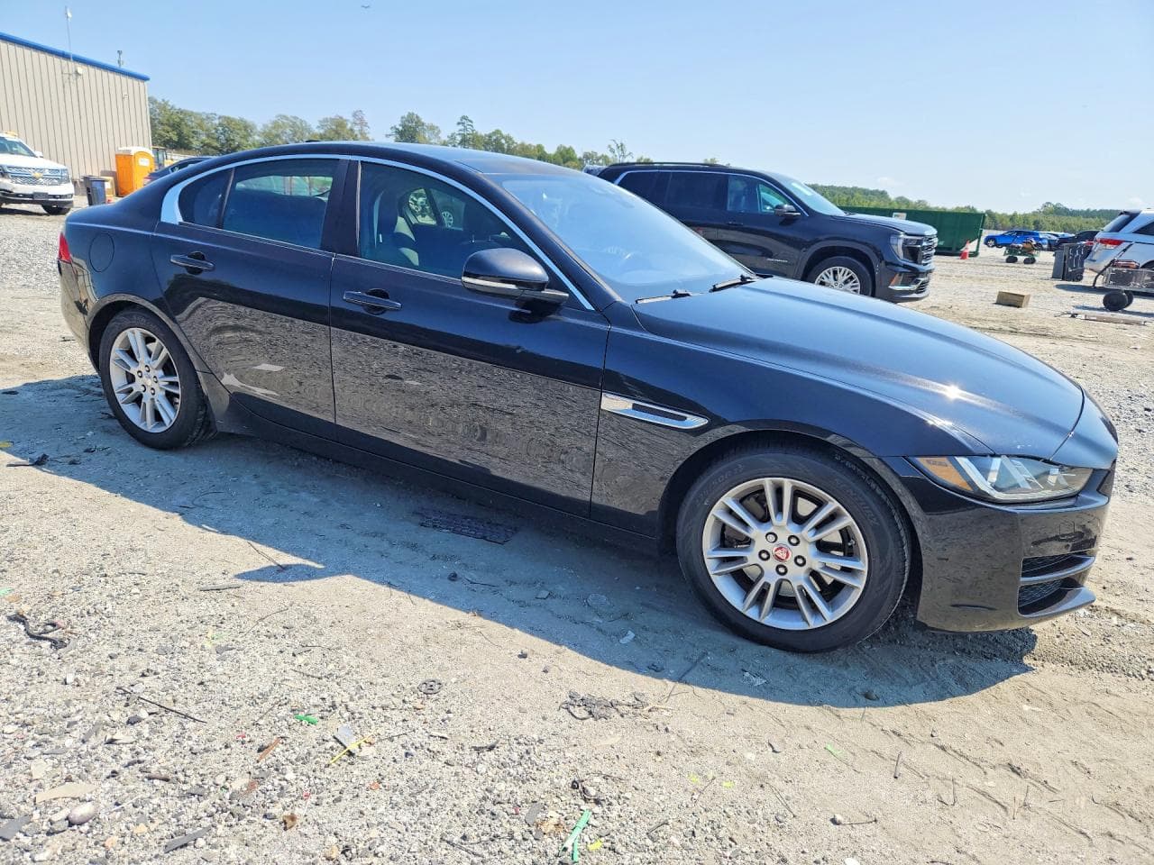 2017 Jaguar Xe Premium - foto 4