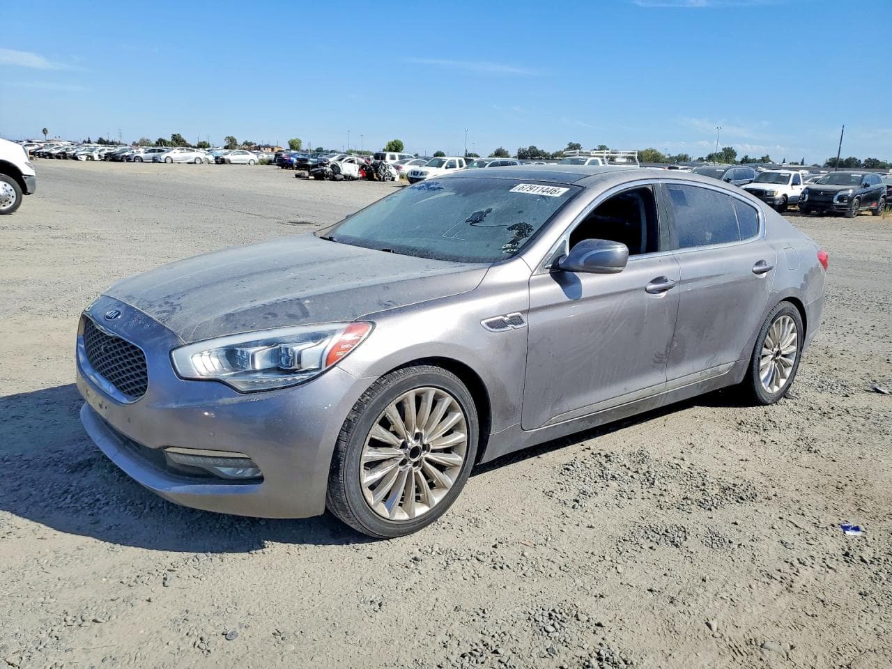 2015 Kia K900 z USA