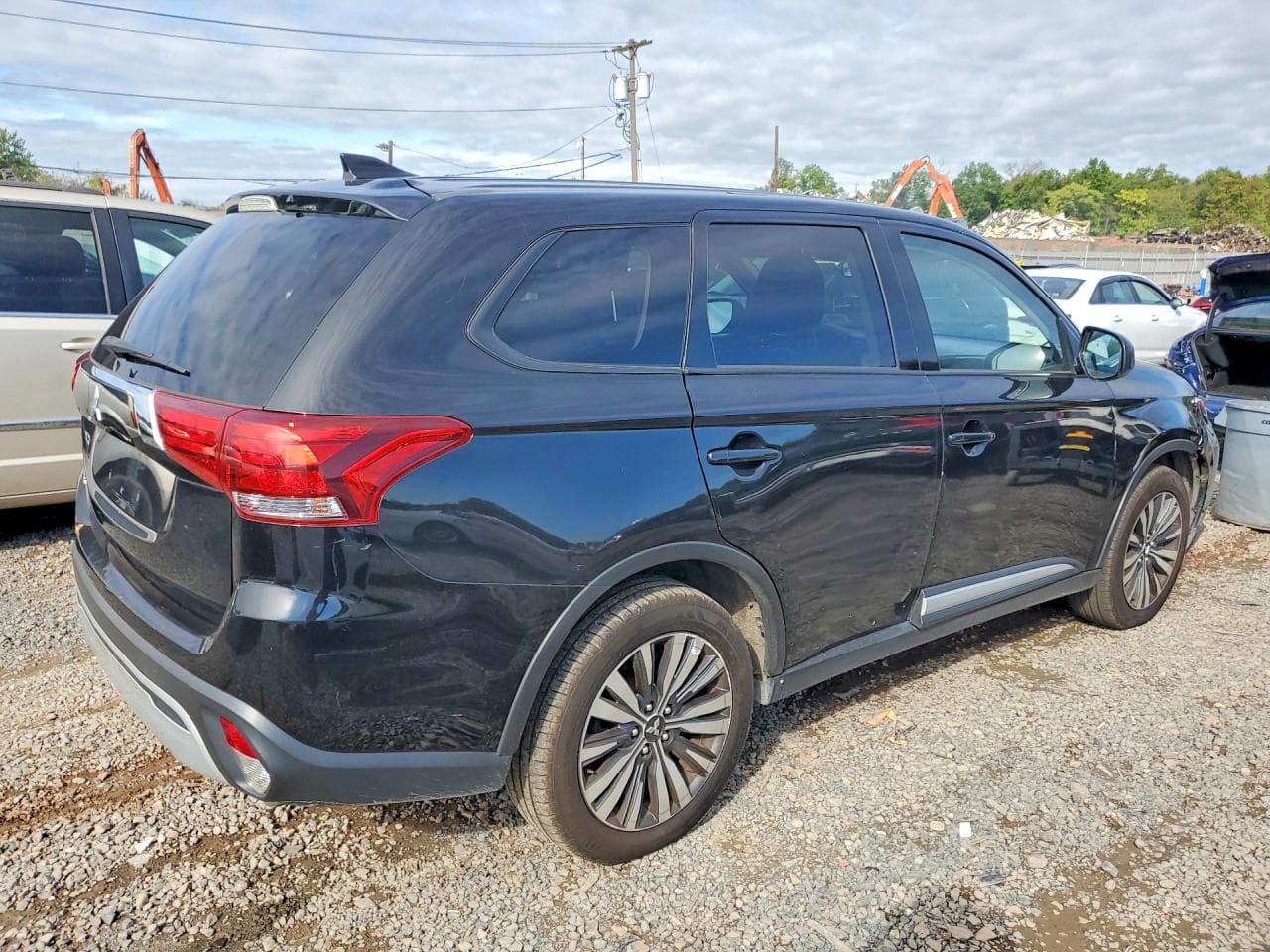 2020 Mitsubishi Outlander Es - foto 3