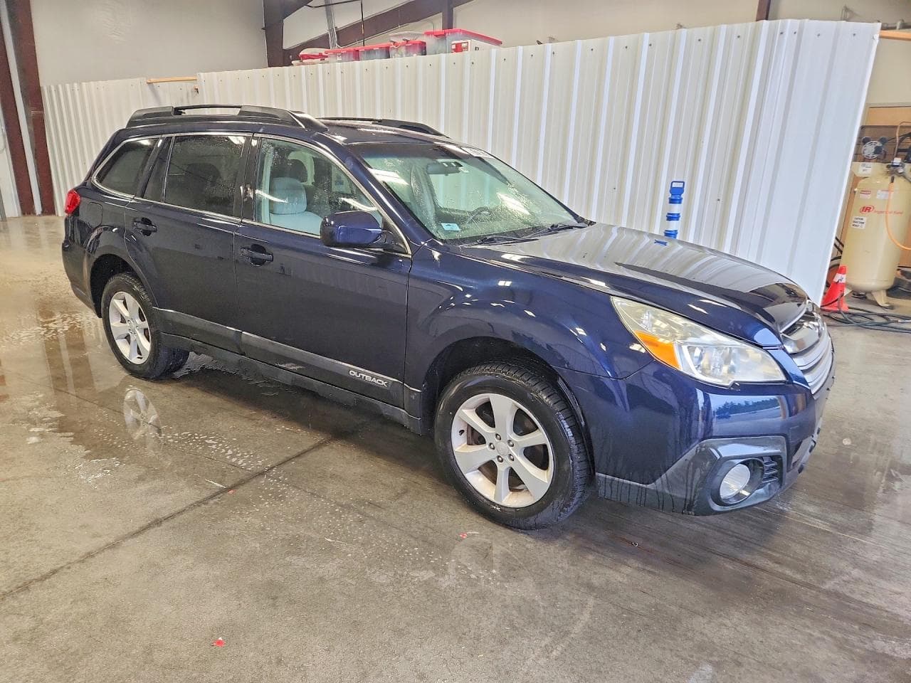 2013 Subaru Outback 2.5I Premium - foto 4