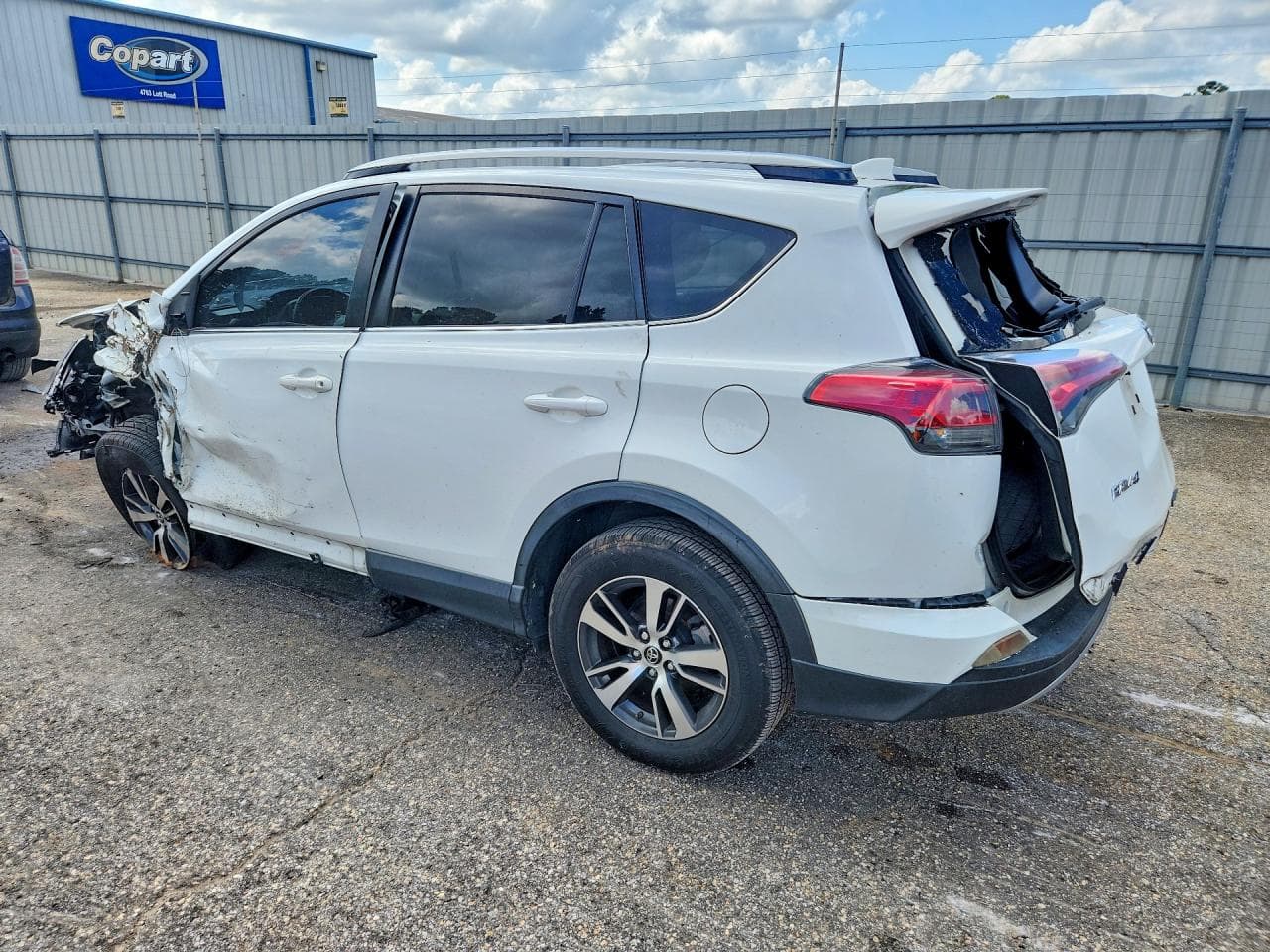 2018 Toyota Rav4 Xle - foto 2