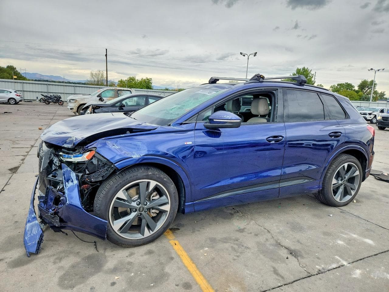 2025 Audi Q4 e-tron z USA