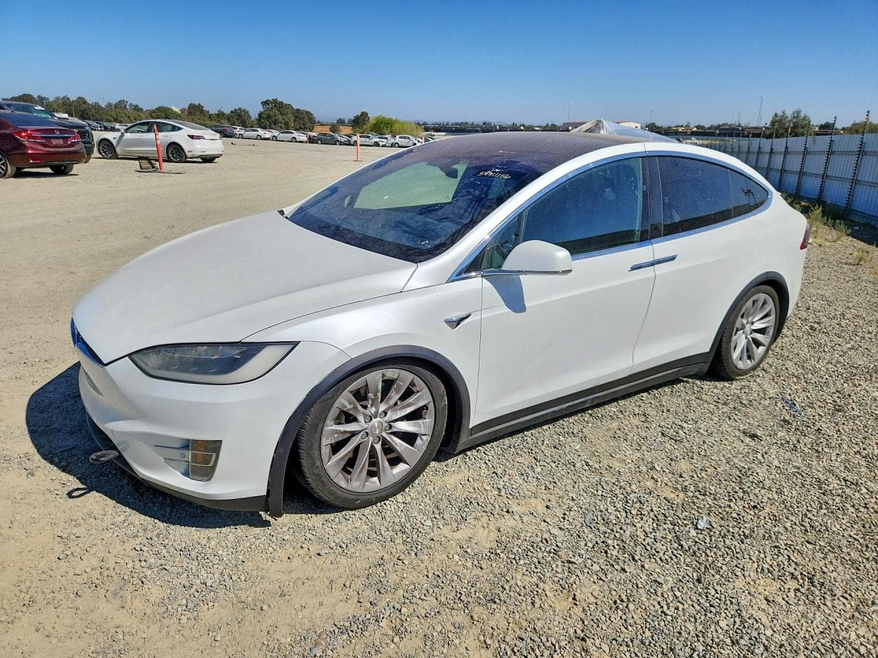 Tesla Model X 2017 z USA