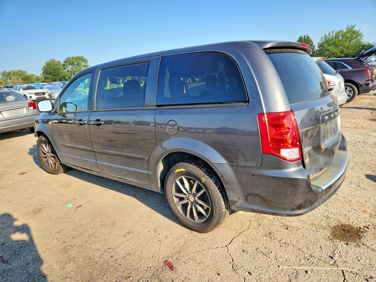 2014 Dodge Grand Caravan Se - foto 2