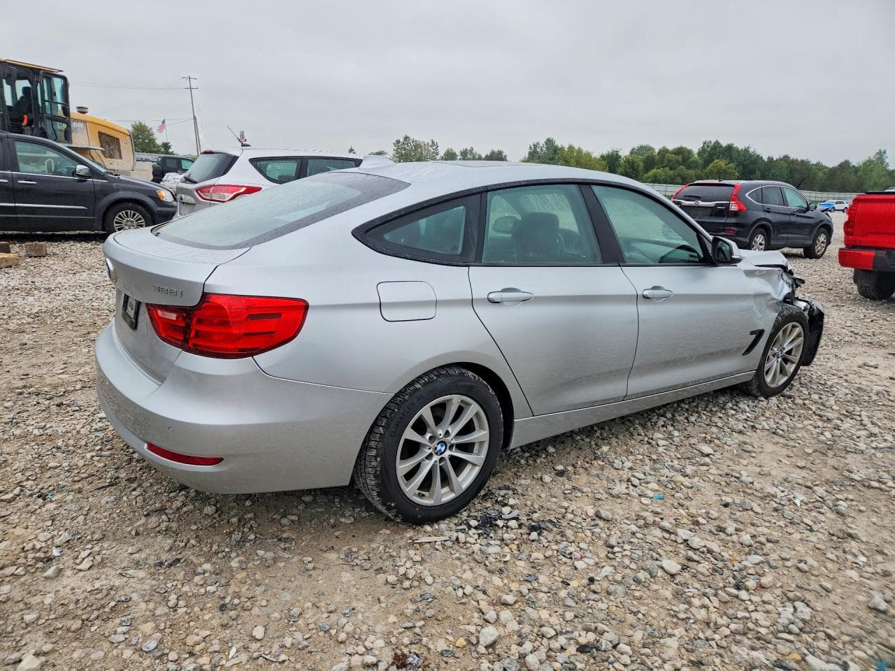2015 BMW 328 Xigt Sulev - foto 3