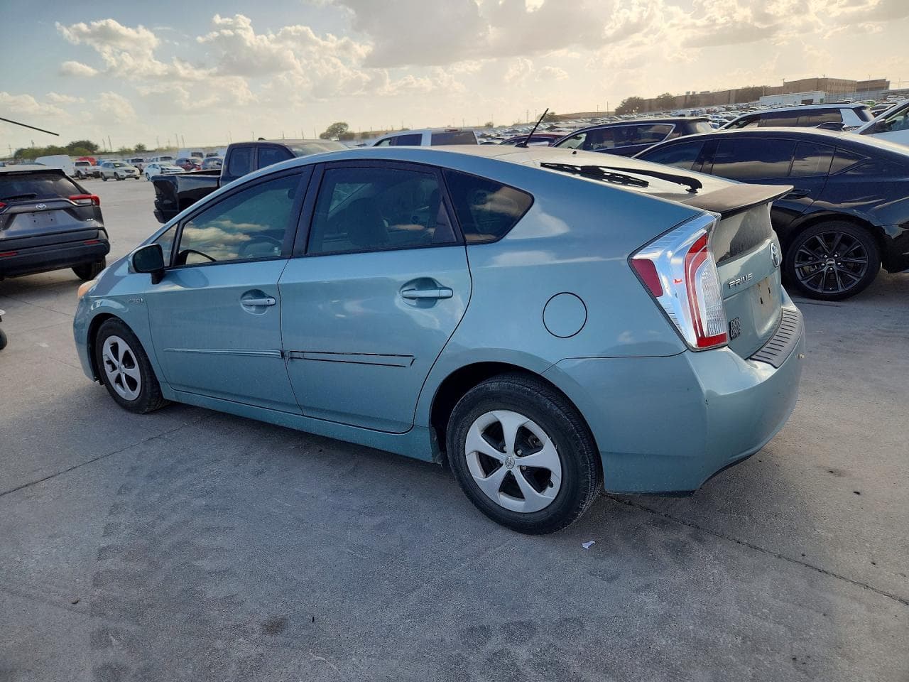 2012 Toyota Prius Two - foto 2