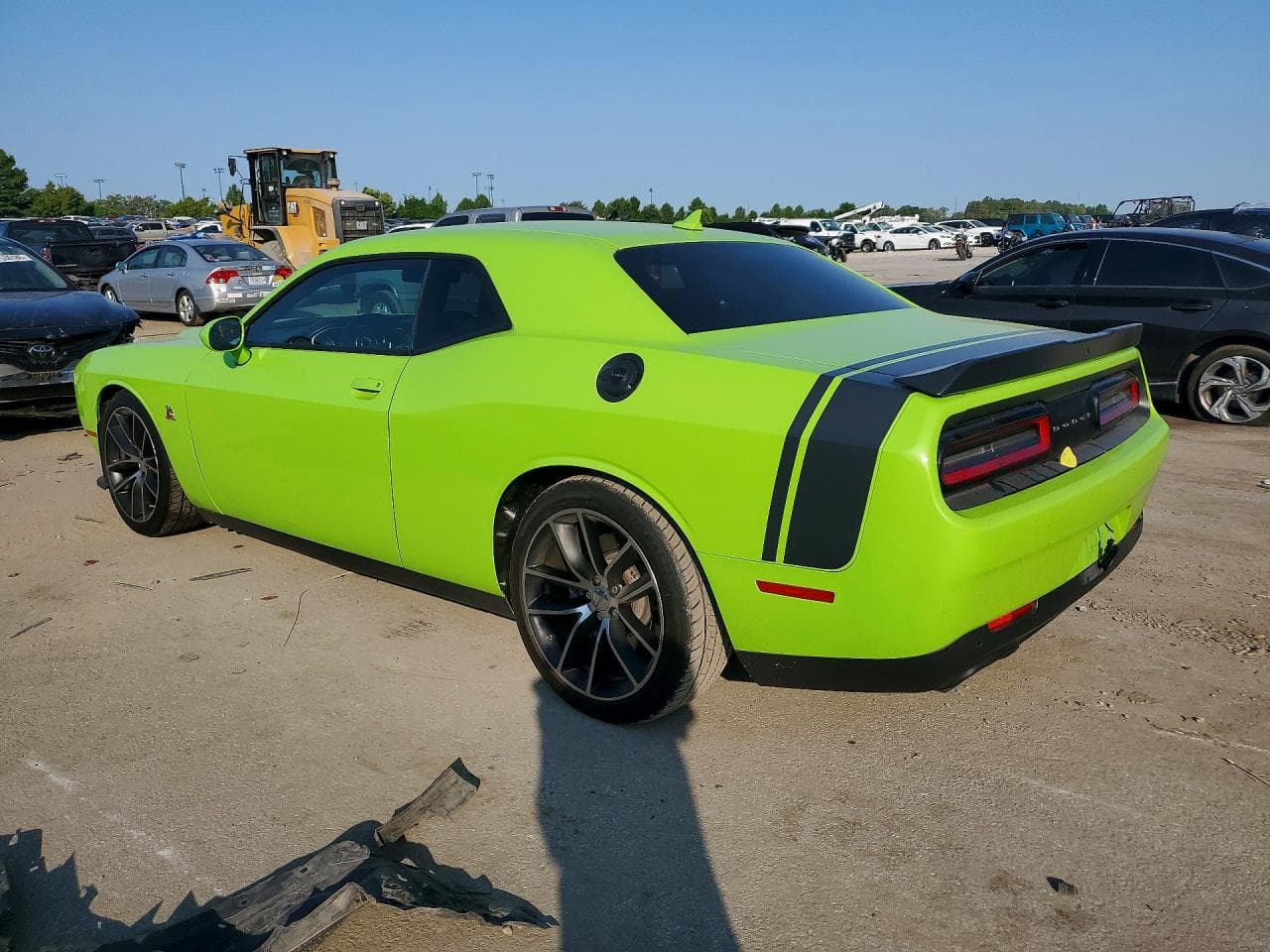 2015 Dodge Challenger R/T Scat Pack - foto 2